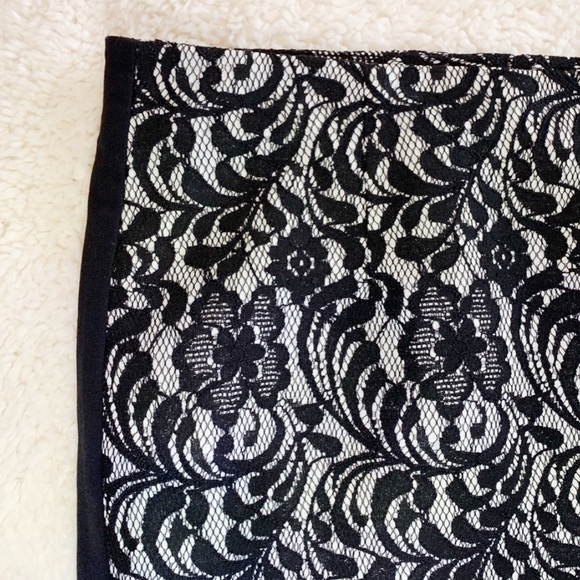 🌵 Worthington Skirt 🌵 - Picture 2 of 7